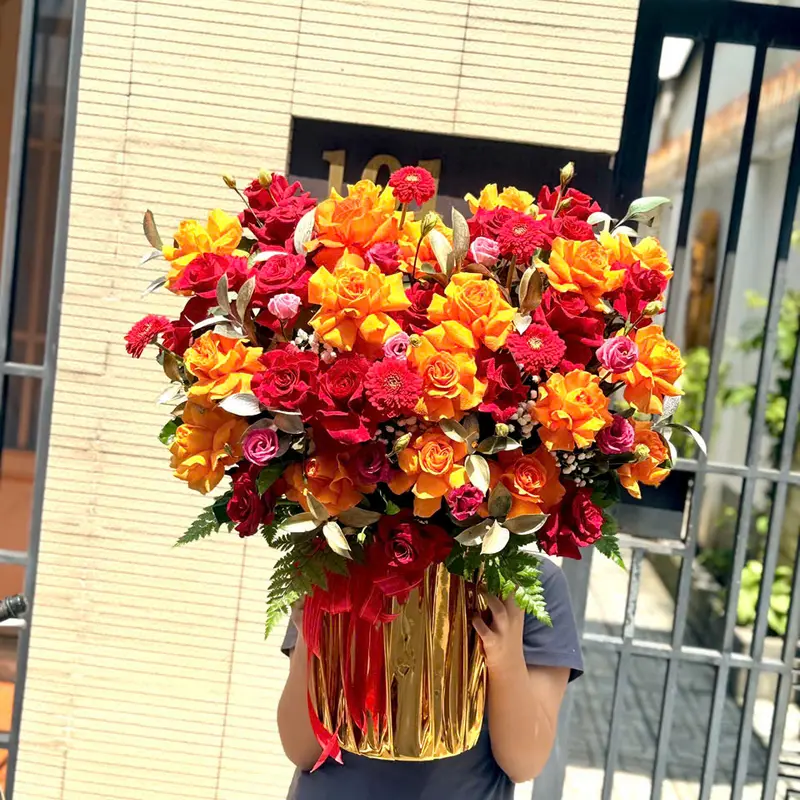 Hộp hoa chúc mừng – ảnh 1